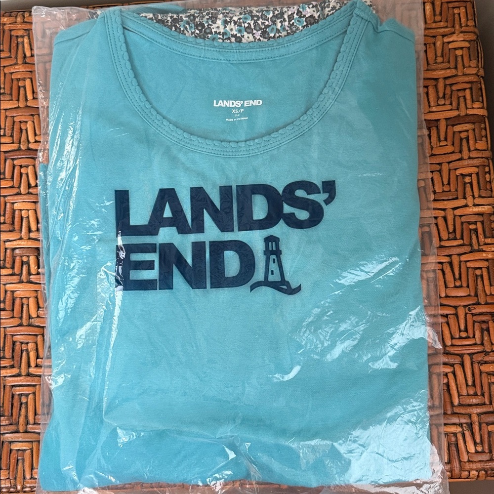 Land’s End Blue and White Striped Pajama Set in Petite XS 2-4